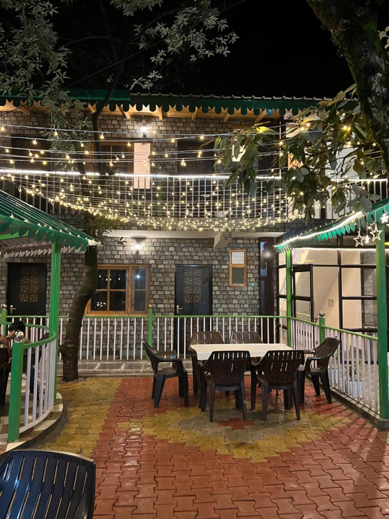 נייניטל Cedar Woods Resort By Heyan Hotels מראה חיצוני תמונה