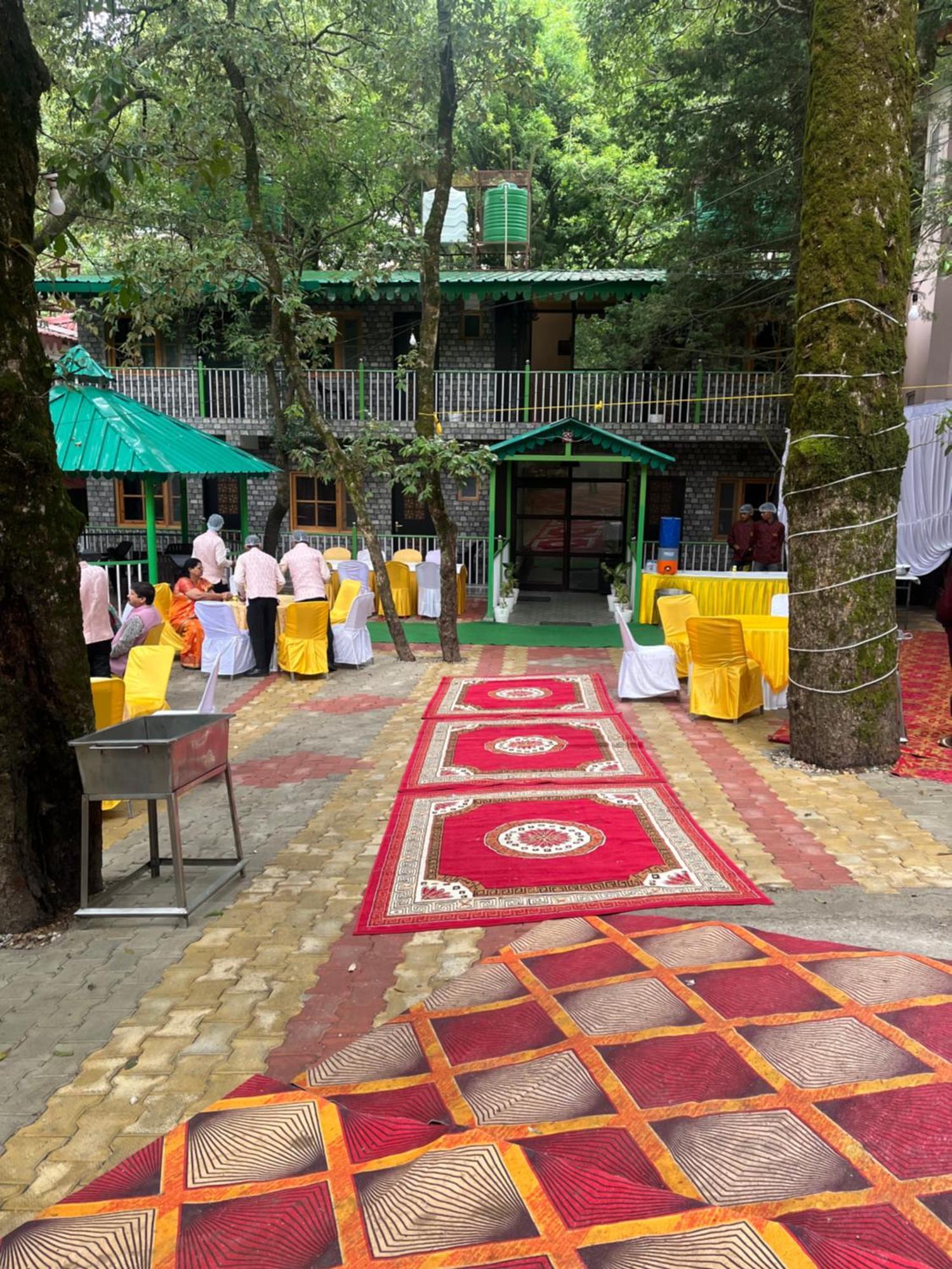 נייניטל Cedar Woods Resort By Heyan Hotels מראה חיצוני תמונה