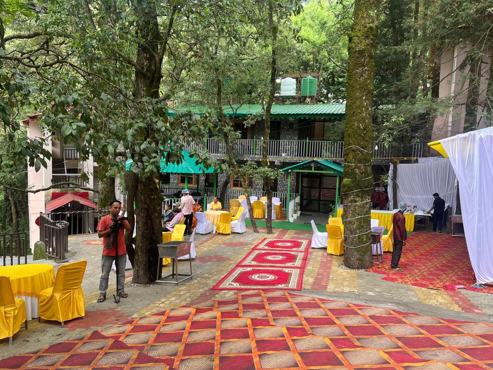 נייניטל Cedar Woods Resort By Heyan Hotels מראה חיצוני תמונה